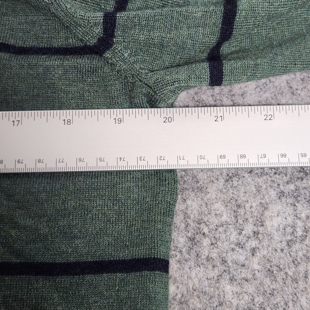UNTUCKit Wool Sweater Men L Green Extrafine Merino Belguardo Stripe Runs Small - Picture 5 of 7